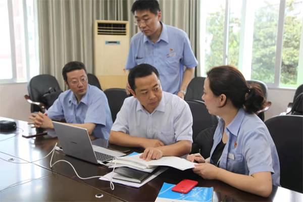 http://www.ccdi.gov.cn/toutiao/202012/W020201230222660807454.jpg