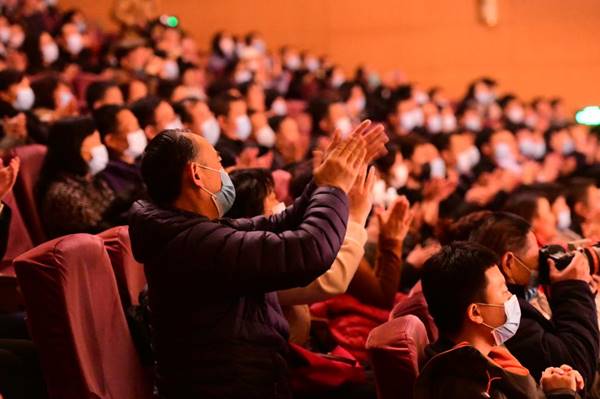 http://www.qinfeng.gov.cn/__local/A/D6/62/9D2FA5A1C23760D5BD64D538823_3B8BFB58_137CF.jpg